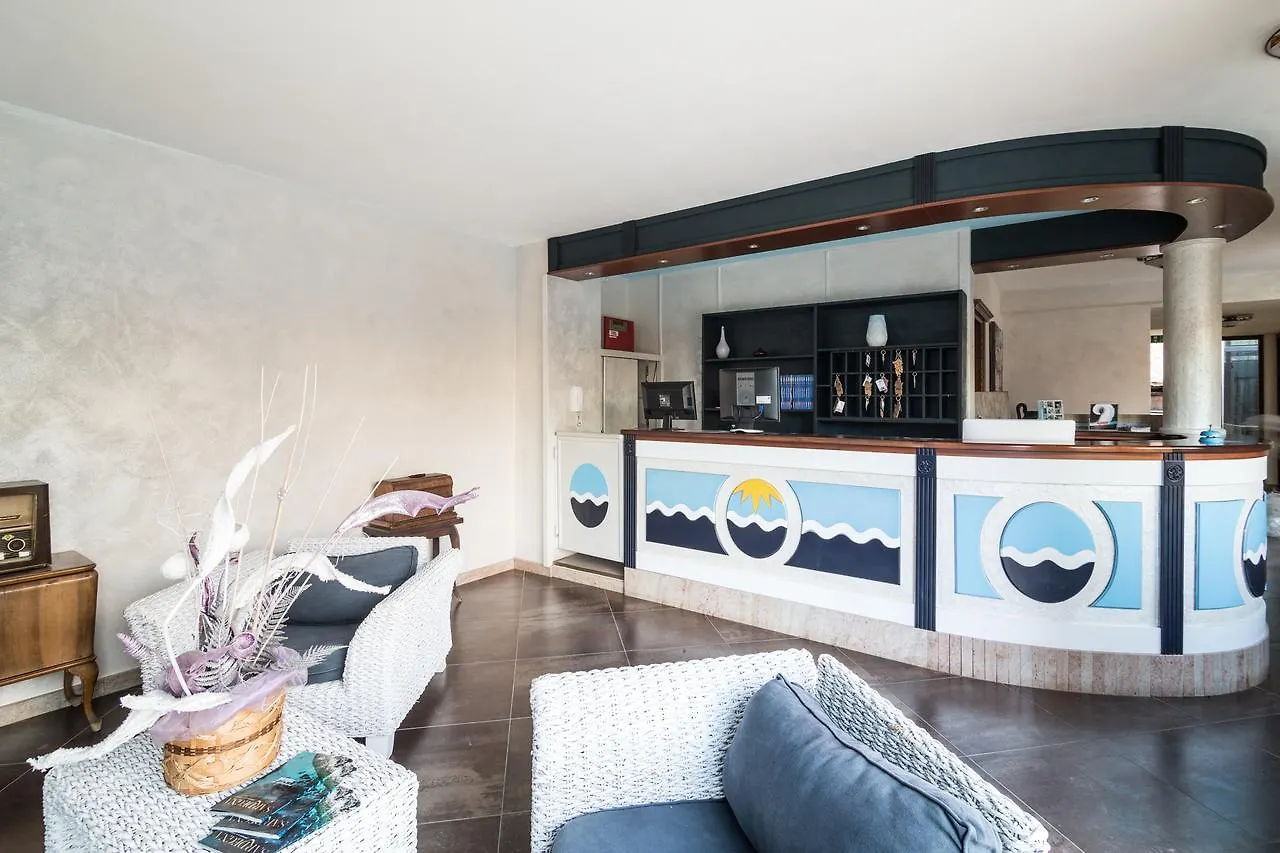 Hotel Solanas Solanas